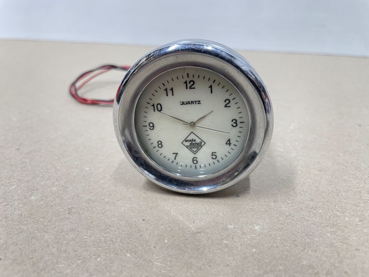 Moto Detail Quartz Uhr elektrisch - Motorrad Traktor Honda Suzuki Kawasaki (118-14)