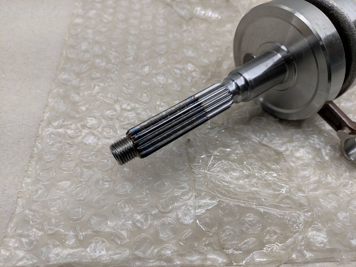 ZEG Kurbelwelle 13000-HM00A-00001 NEU Pegasus S50 ? P50 ? Crankshaft (40-4)