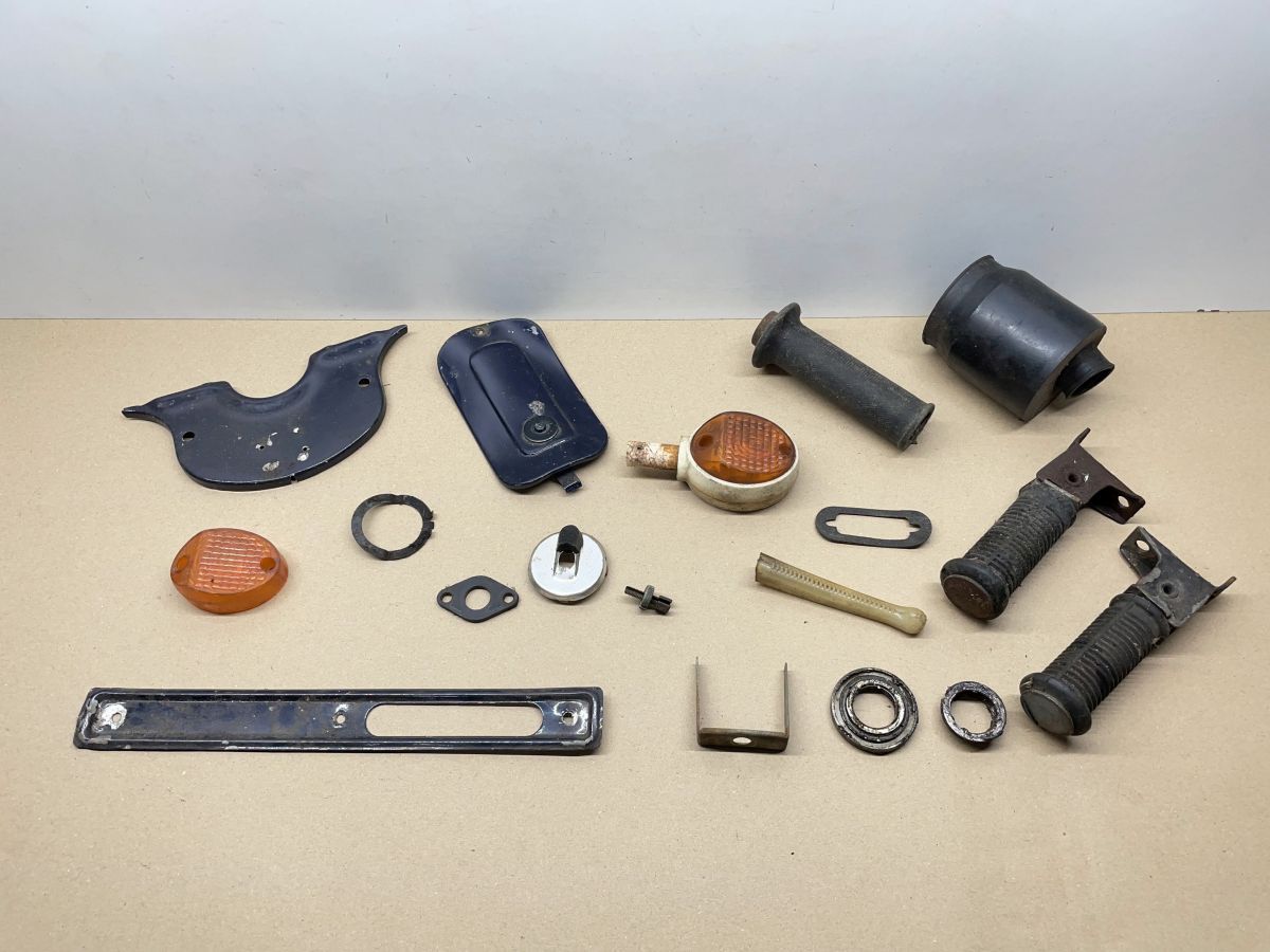 Simson Schwalbe original Teile Fußrasten Gasgriff Blinker Verkleidung Luftfilter