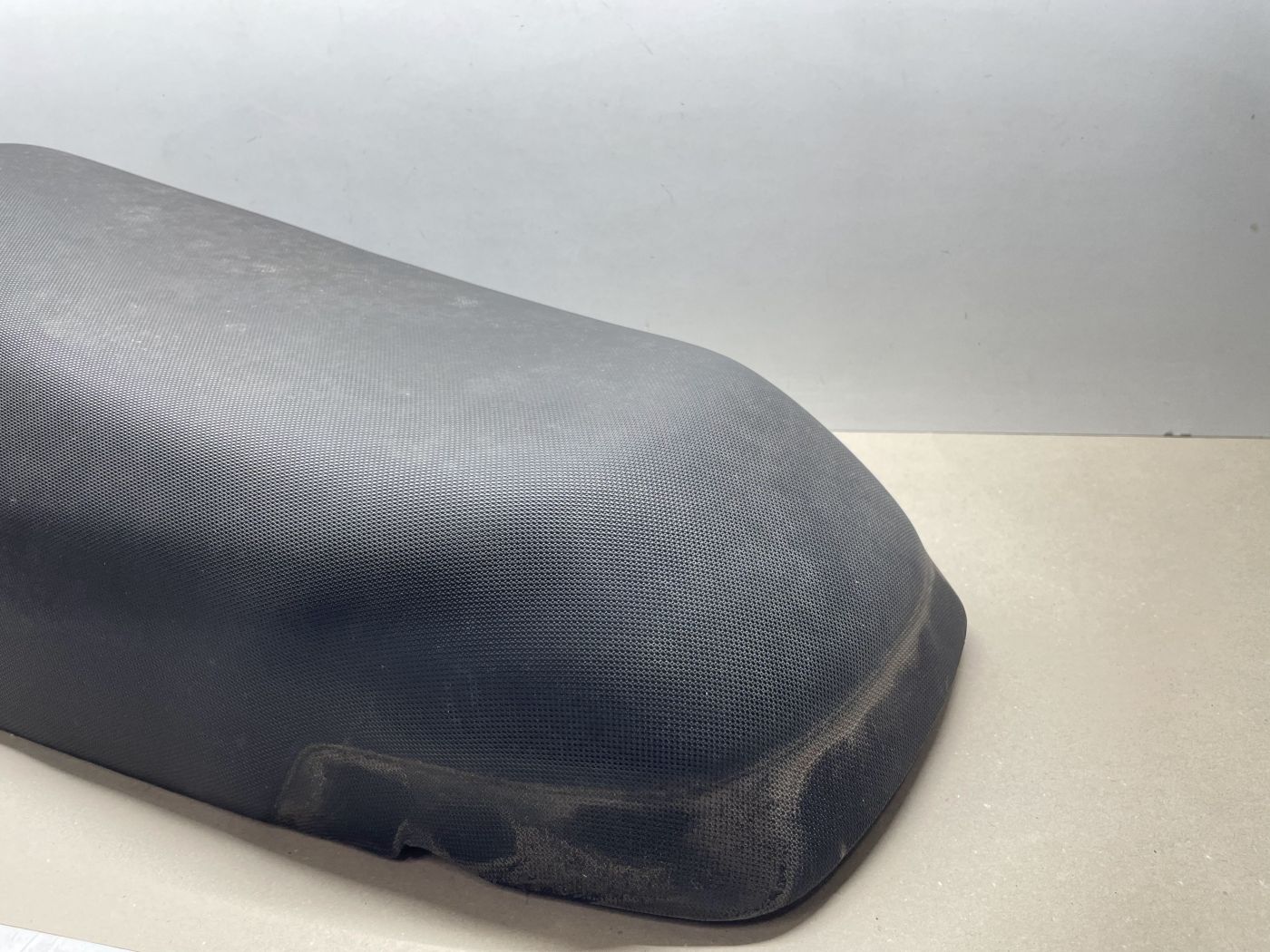 Atala Byte RT10 - original Sitzbank Sattel Sitz seat ( (102-17)