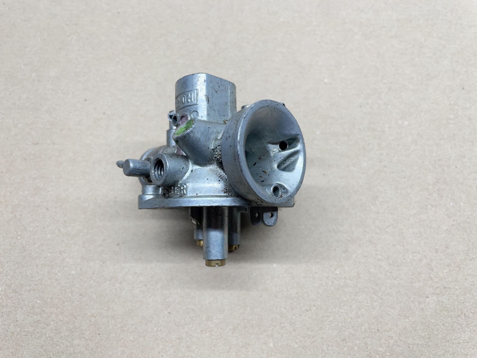 Piaggio Zip, Sfera, TPH - ORIGINAL Weber 12OM Vergaser carburetor Vespa ET2 (W8)