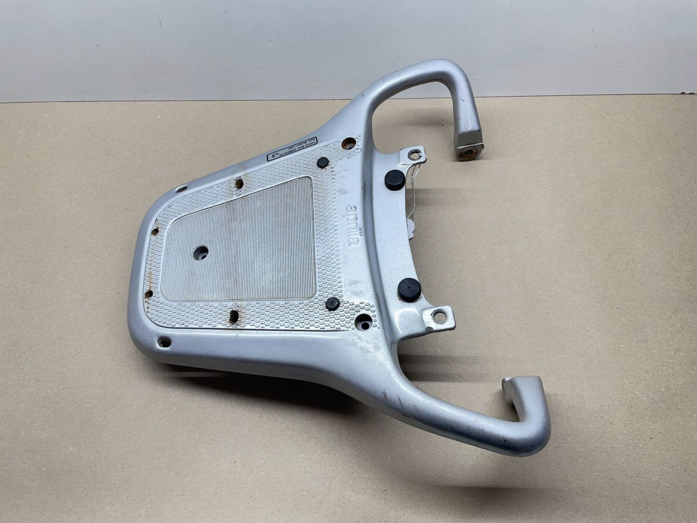 Aprilia Pegaso 650 ML - Gepäckträger Gepäckbrücke Kofferträger Topcase (118-V)