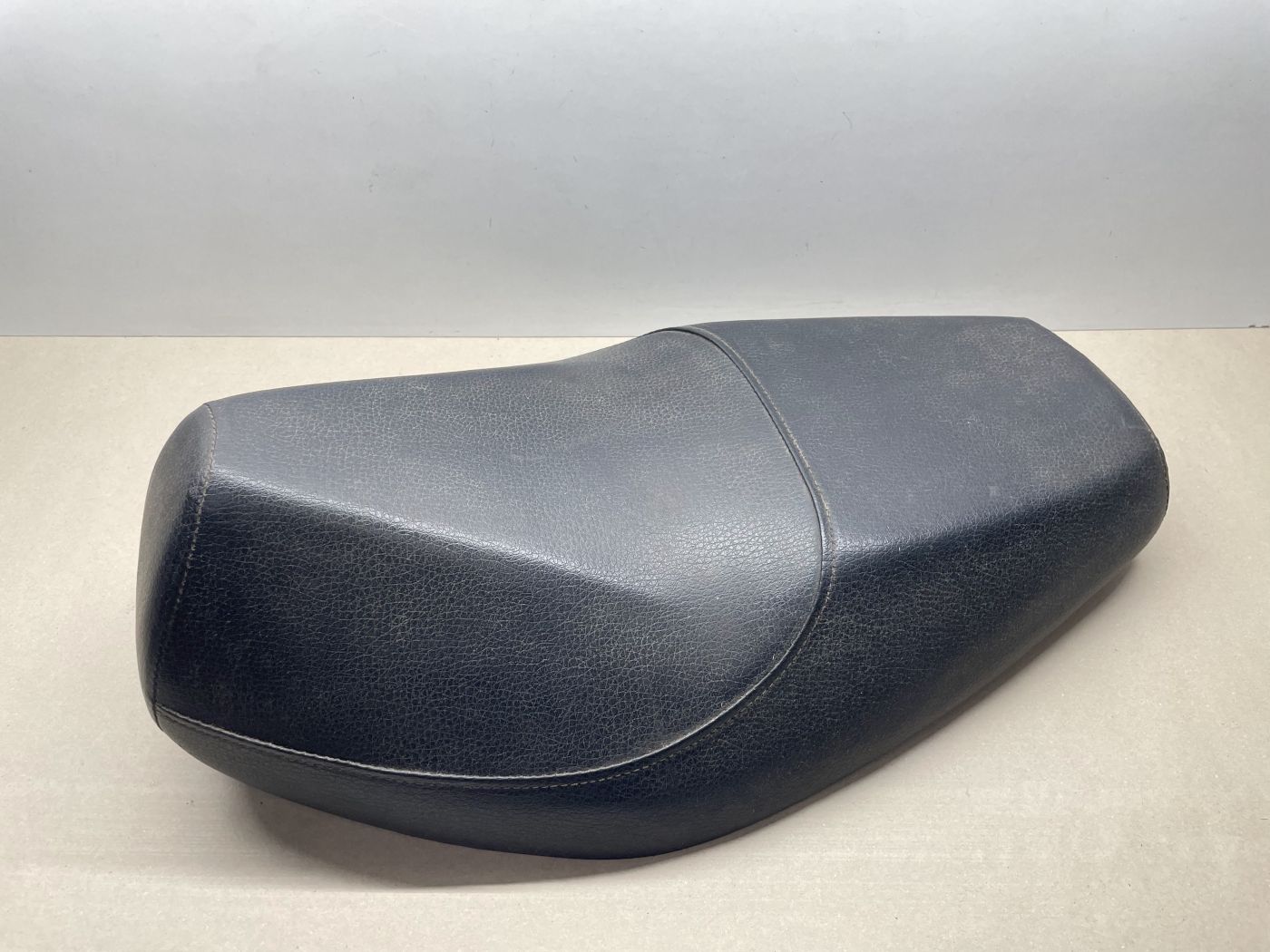 Adly Jet 50 Her Chee Sasy Cat 50 - Sitzbank Sitz Sattel seat  (102-16)