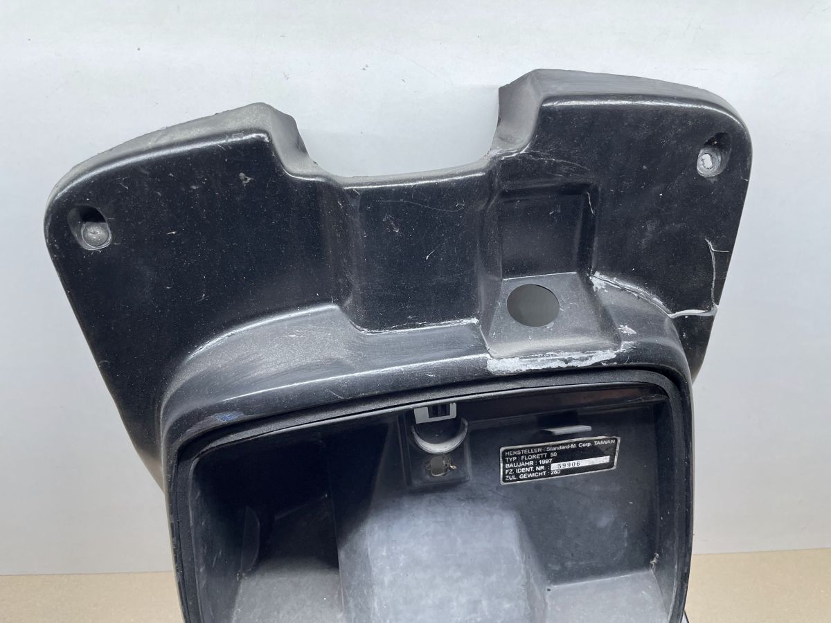 Kreidler Florett 50 2T - Beinschild Innenraum Verkleidung Abdeckung (71)