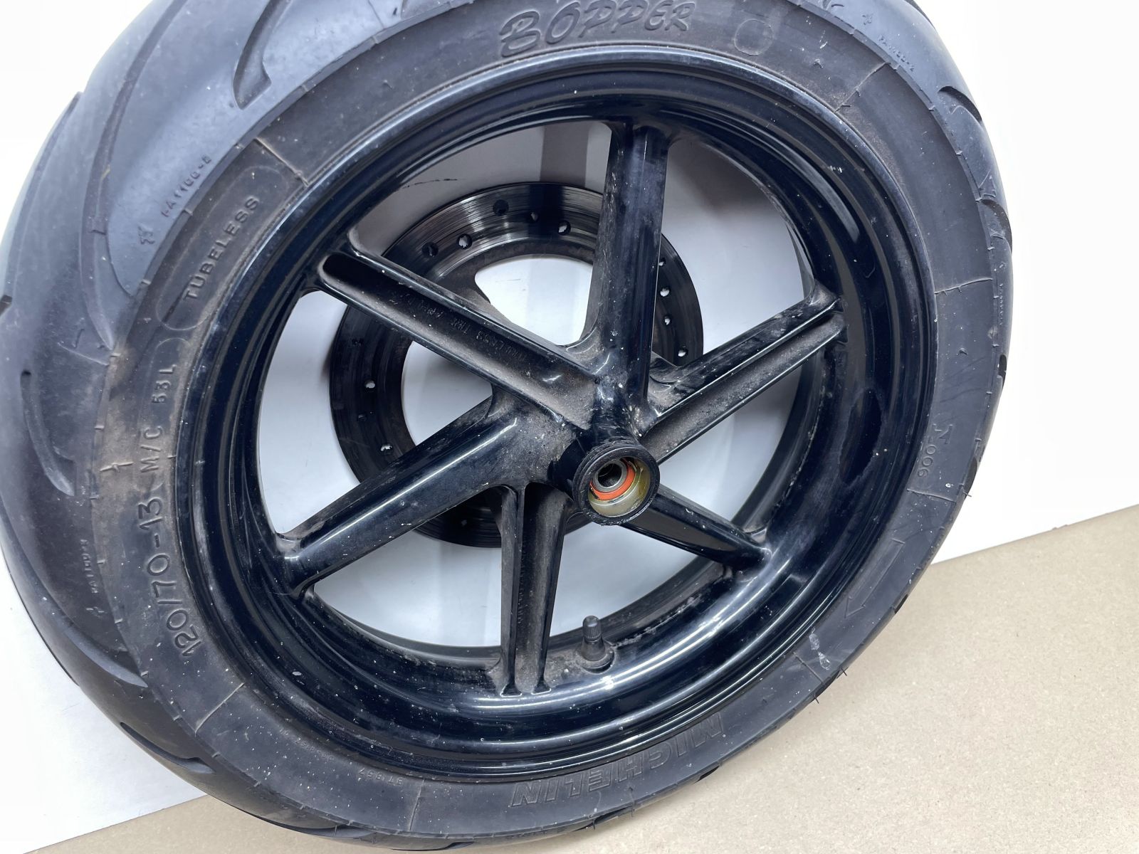 Honda X8R  - Vorderrad Reifen Felge vorne wheel (119)