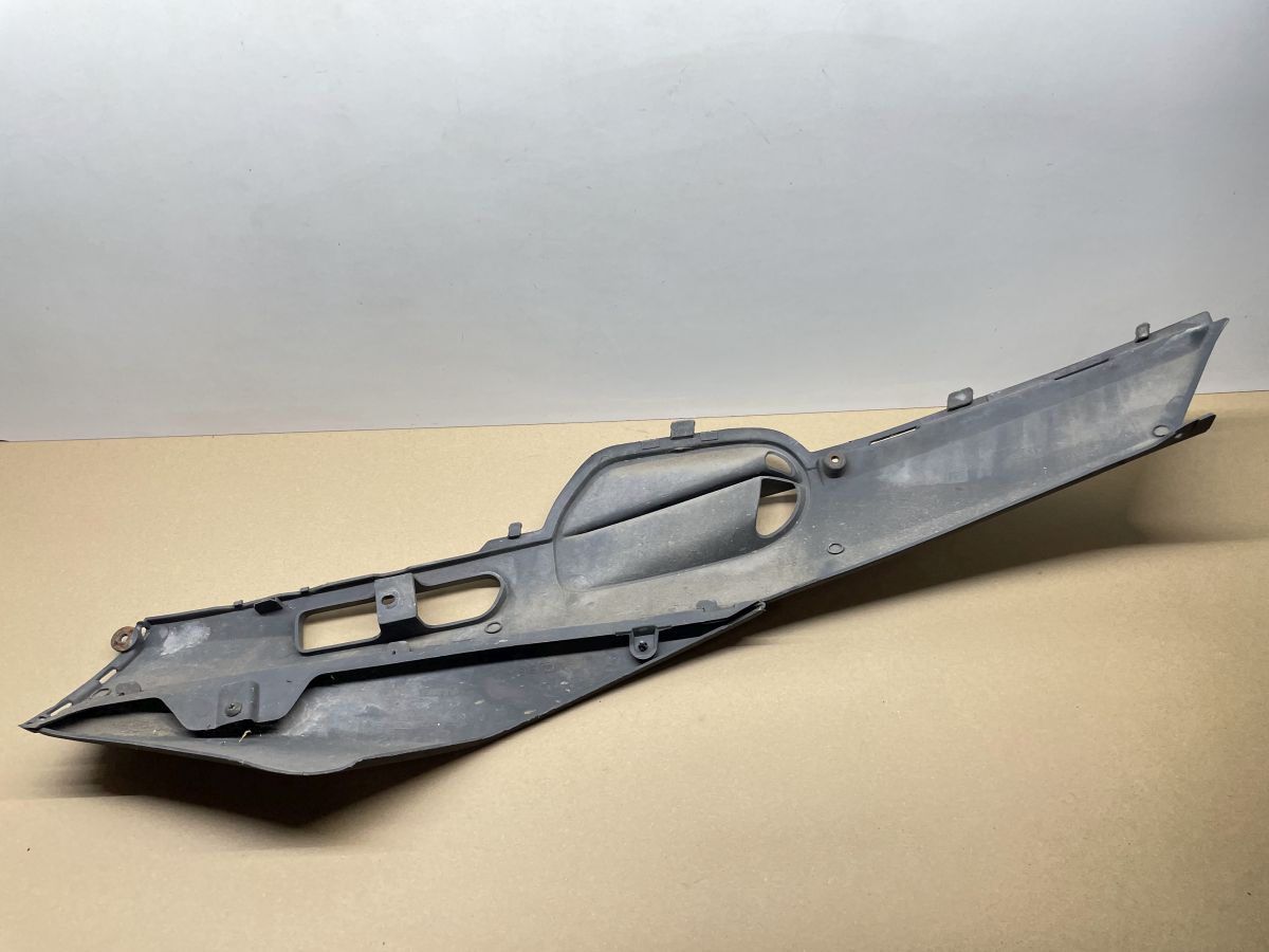Suzuki AN 125 - Seitenverkleidung rechts Abdeckung fairing (77)