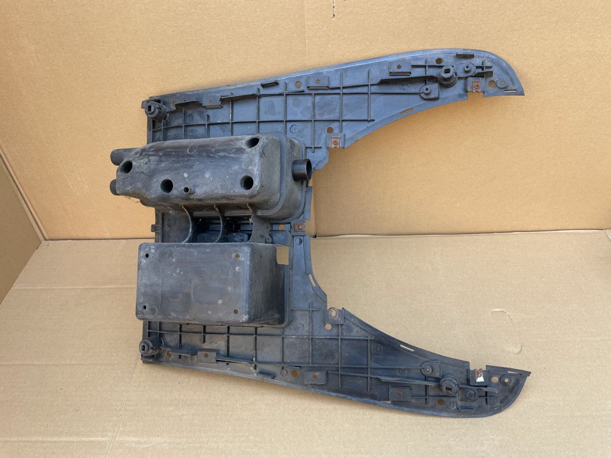 Daelim Otello SG 125 - Trittbrett Fußablage Innenraum Abdeckung fairing (102-V-RO)