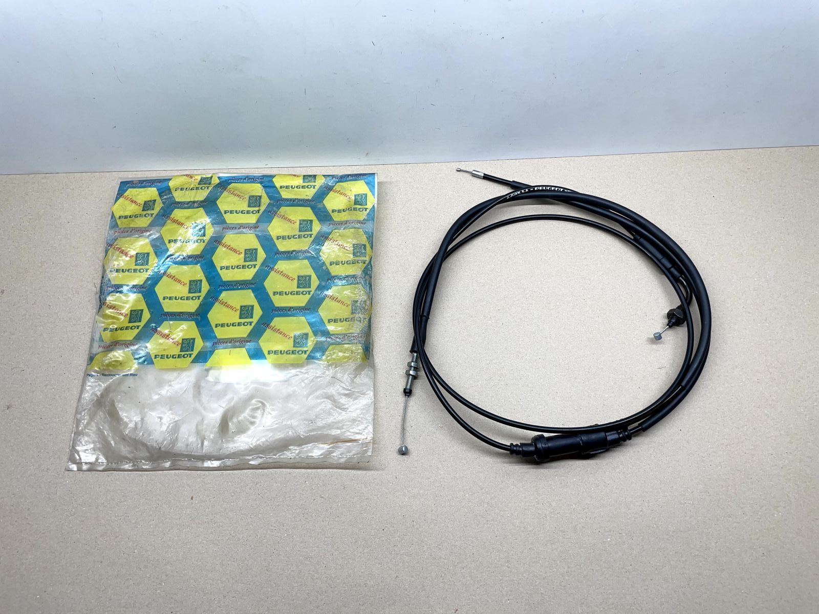 Peugeot Zenith Limbo ORIGINAL Gaszug Ölzug + Verteiler Throttle cable (39-17)