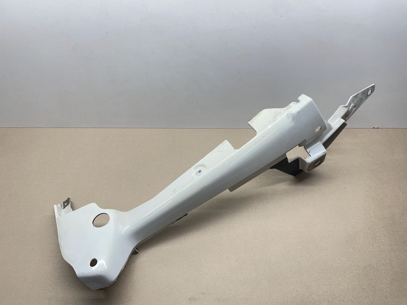 BMW R 1100 RT - Heckverkleidung links Abdeckung Rahmen Seitenteil (118-V)