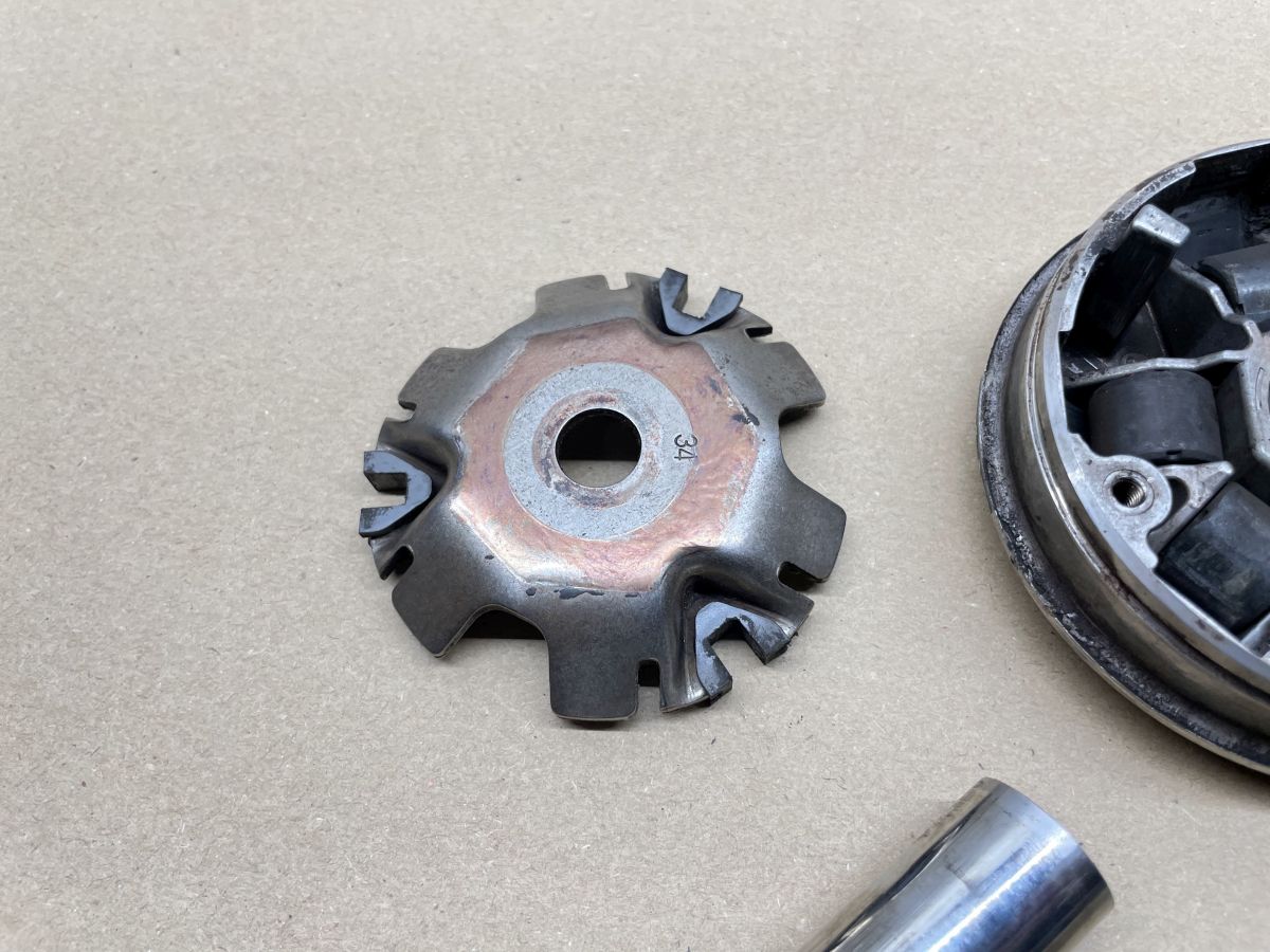 Hercules Splinter / Peugeot Speedake -Variomatik Riemenscheibe Mitnehmer (81)