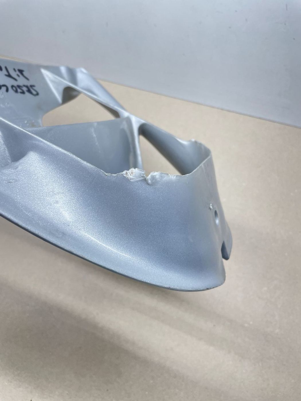 Aprilia SR50 Ditech - Verkleidung Kühlergrill Front Lufteinlass Abdeckung (118-V)