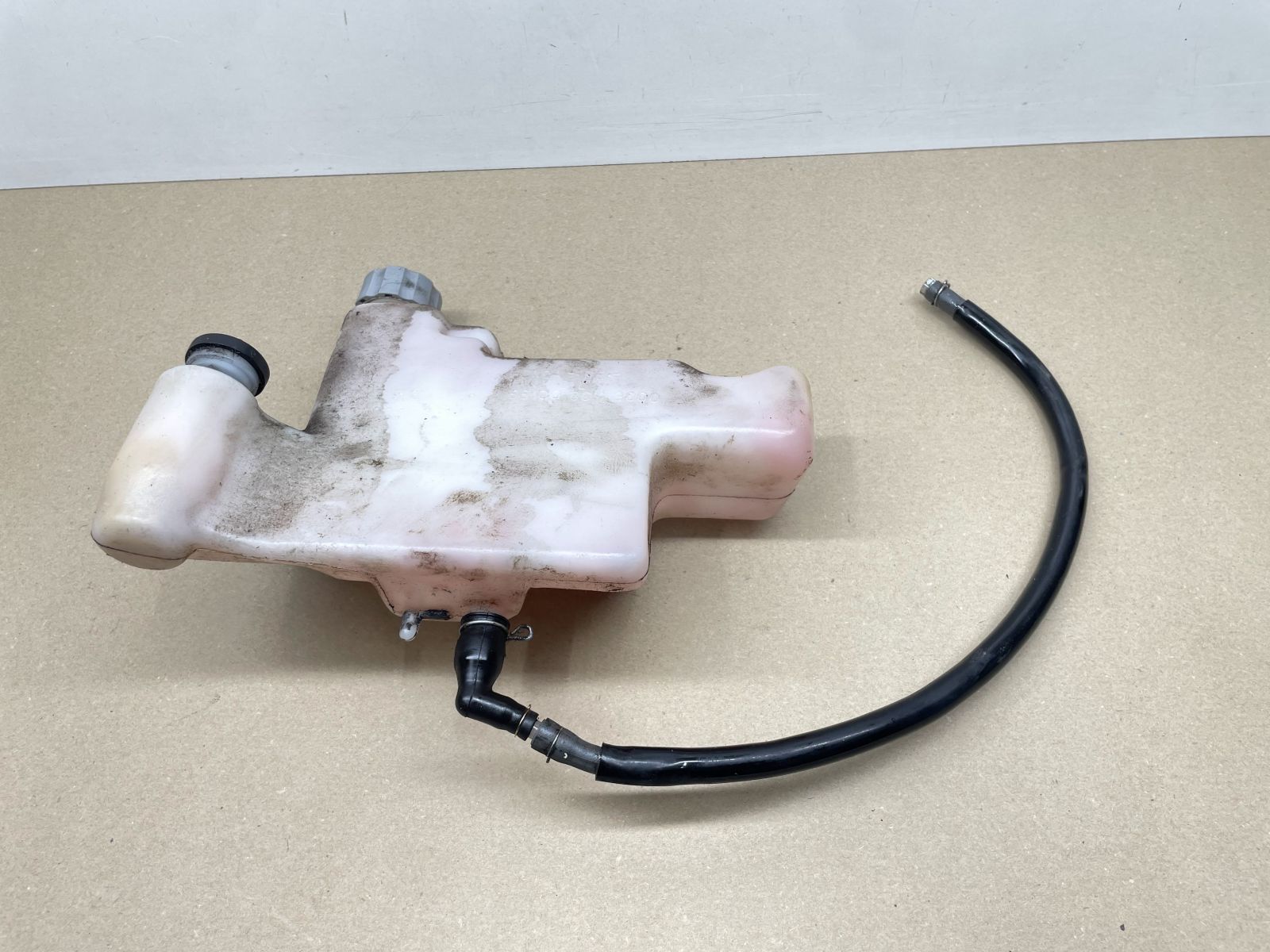 Honda X8R  - original Öltank Öltankdeckel oiltank (119)