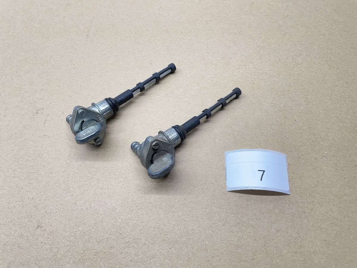 2x ORIGINAL Benzinhahn manuell PIAGGIO ZIP SSL TPH 50 Quartz Sfera Free NRG (W9)