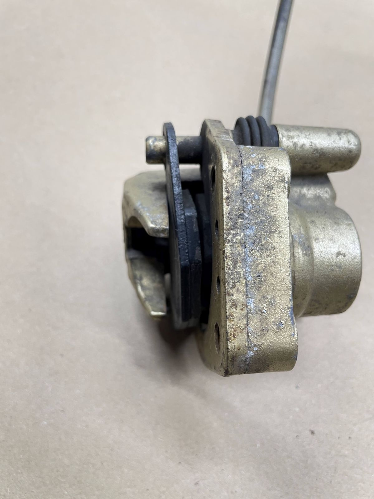 Hercules Splinter / Peugeot Speedake - Bremse vorne Bremspumpe Bremszange (81)