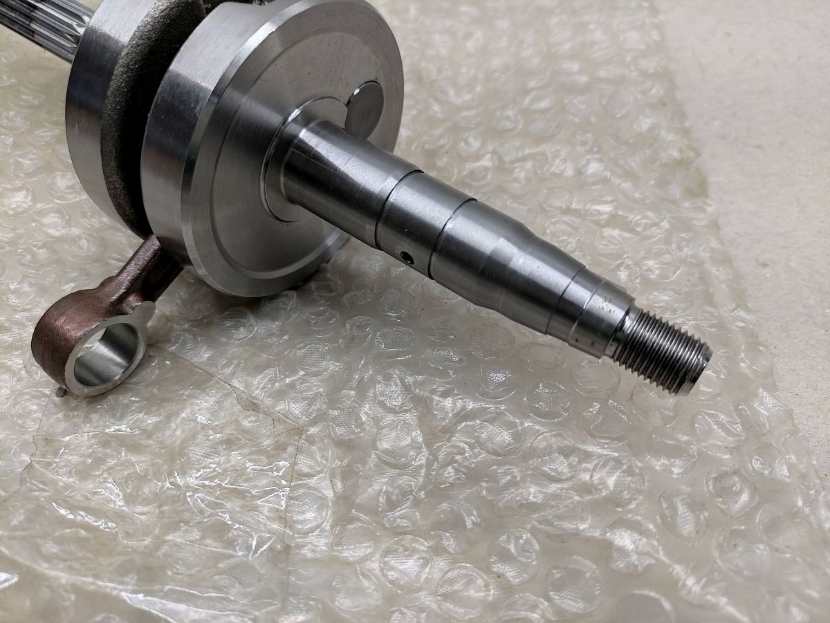 ZEG Kurbelwelle 13000-HM00A-00001 NEU Pegasus S50 ? P50 ? Crankshaft (40-4)