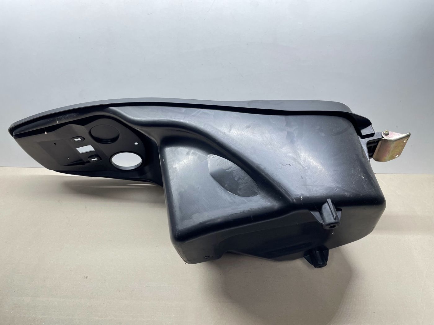 Lifan S-Ray 50  ORIGINAL Helmfach Staufach Verkleidung  (102-12)