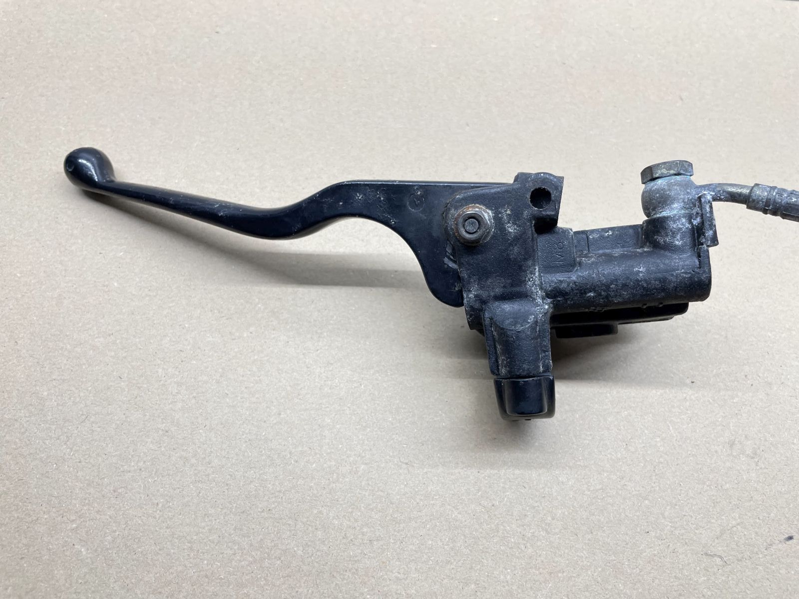 Hercules Splinter / Peugeot Speedake - Bremse vorne Bremspumpe Bremszange (81)