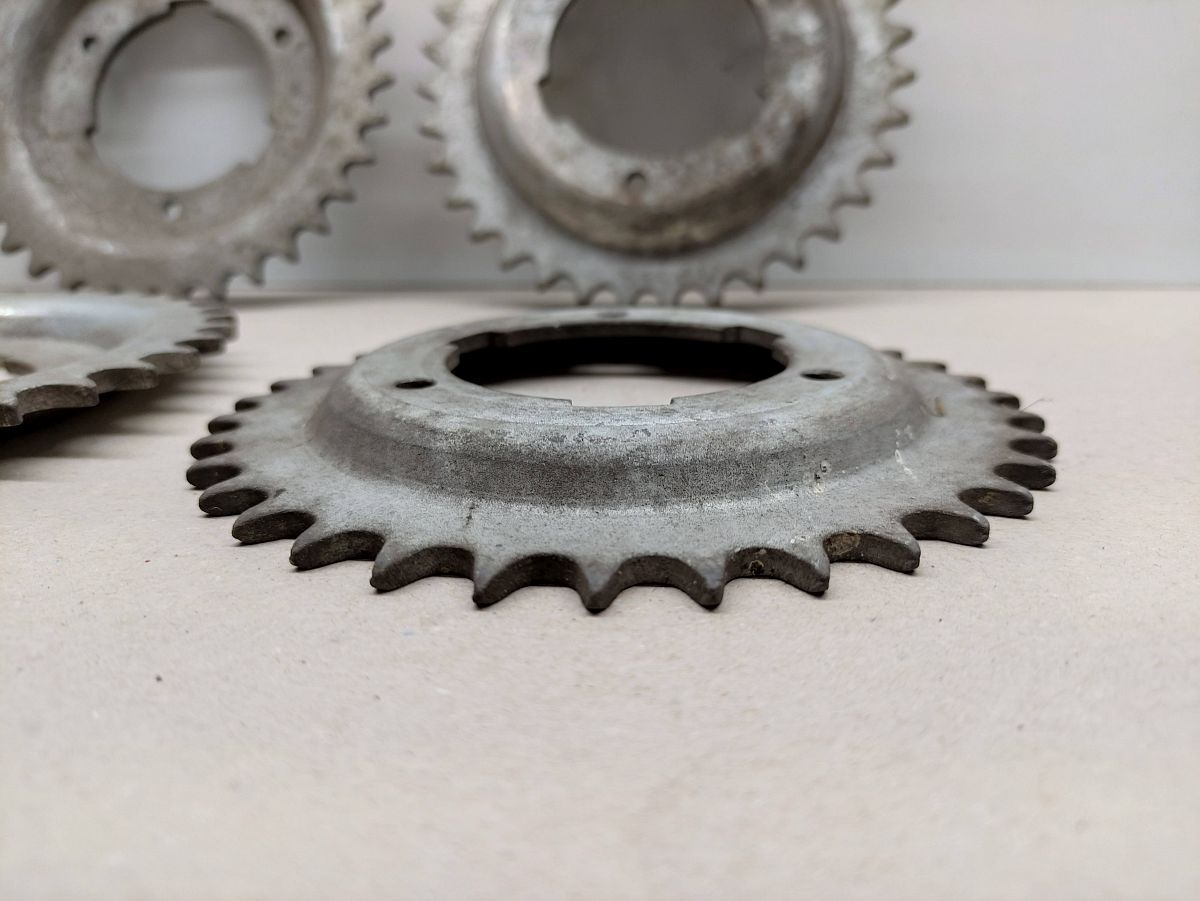 ORIGINAL Kettenrad 35 Zähne Victoria Vicky Avanti DKW Hummel  B90 H Nabe (SZ)