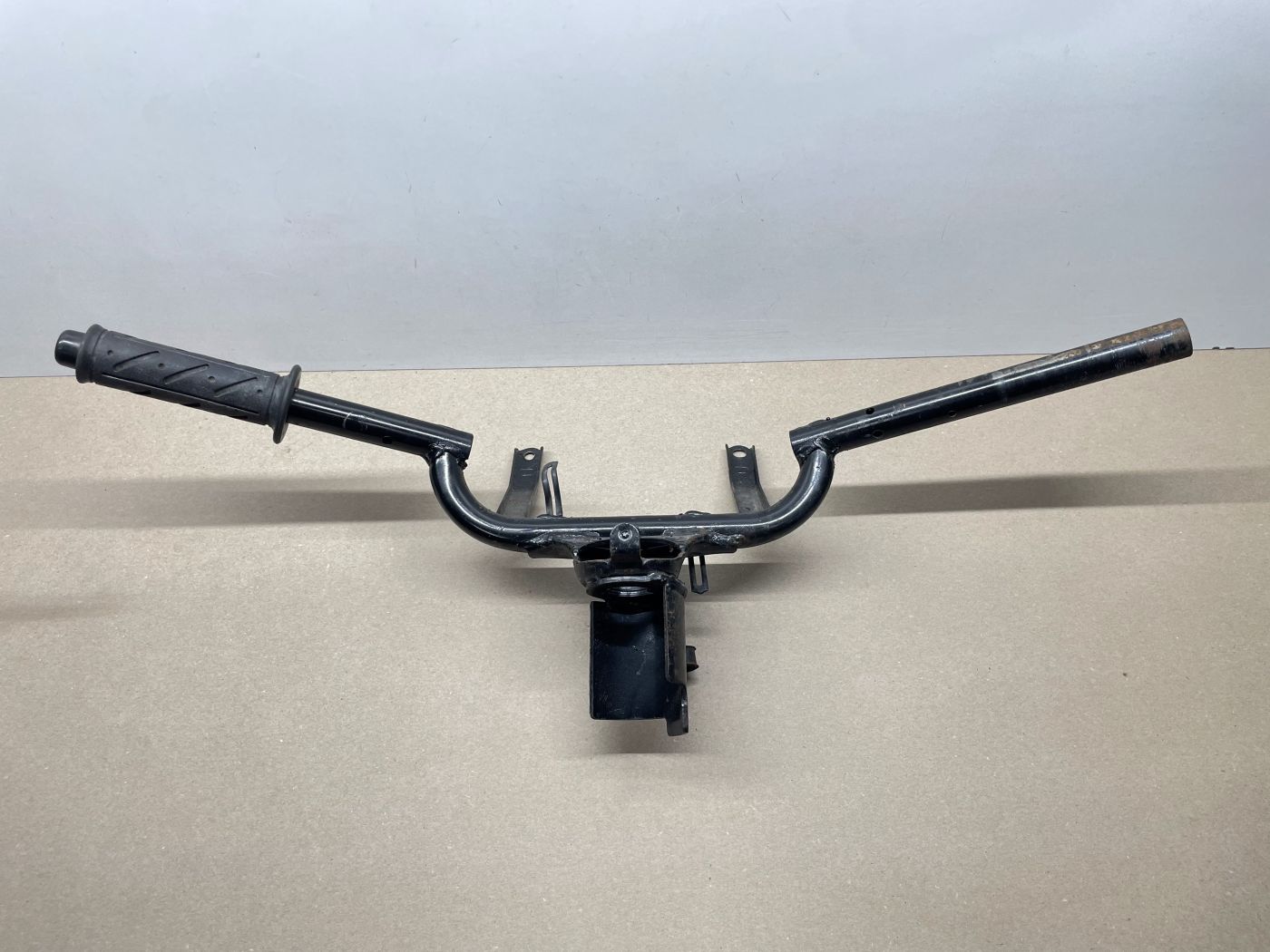 Kymco KB 50  - original Lenker handlebar  (117)