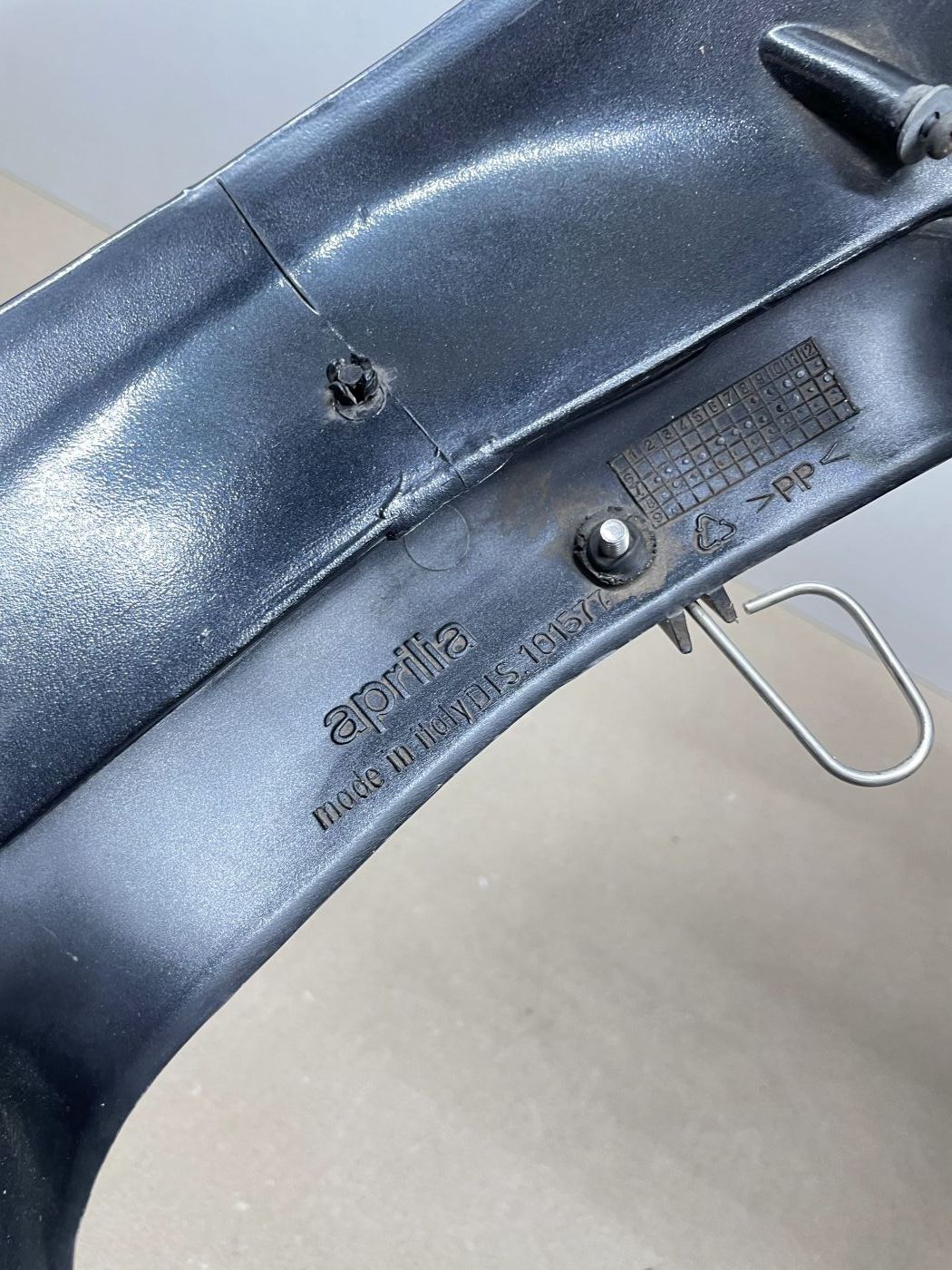 Aprilia Pegaso 650 ML - Front Abdeckung Verkleidung Blinker Rahmen fairing (118-V)