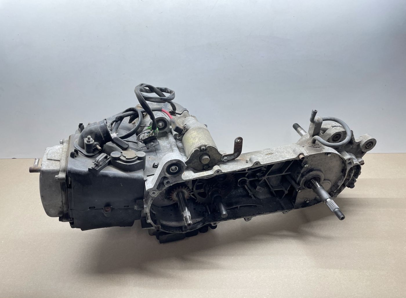 Jonway YY125T Rallox Ranger - Motorblock Kurbelwelle Getriebe Zylinder  (116)