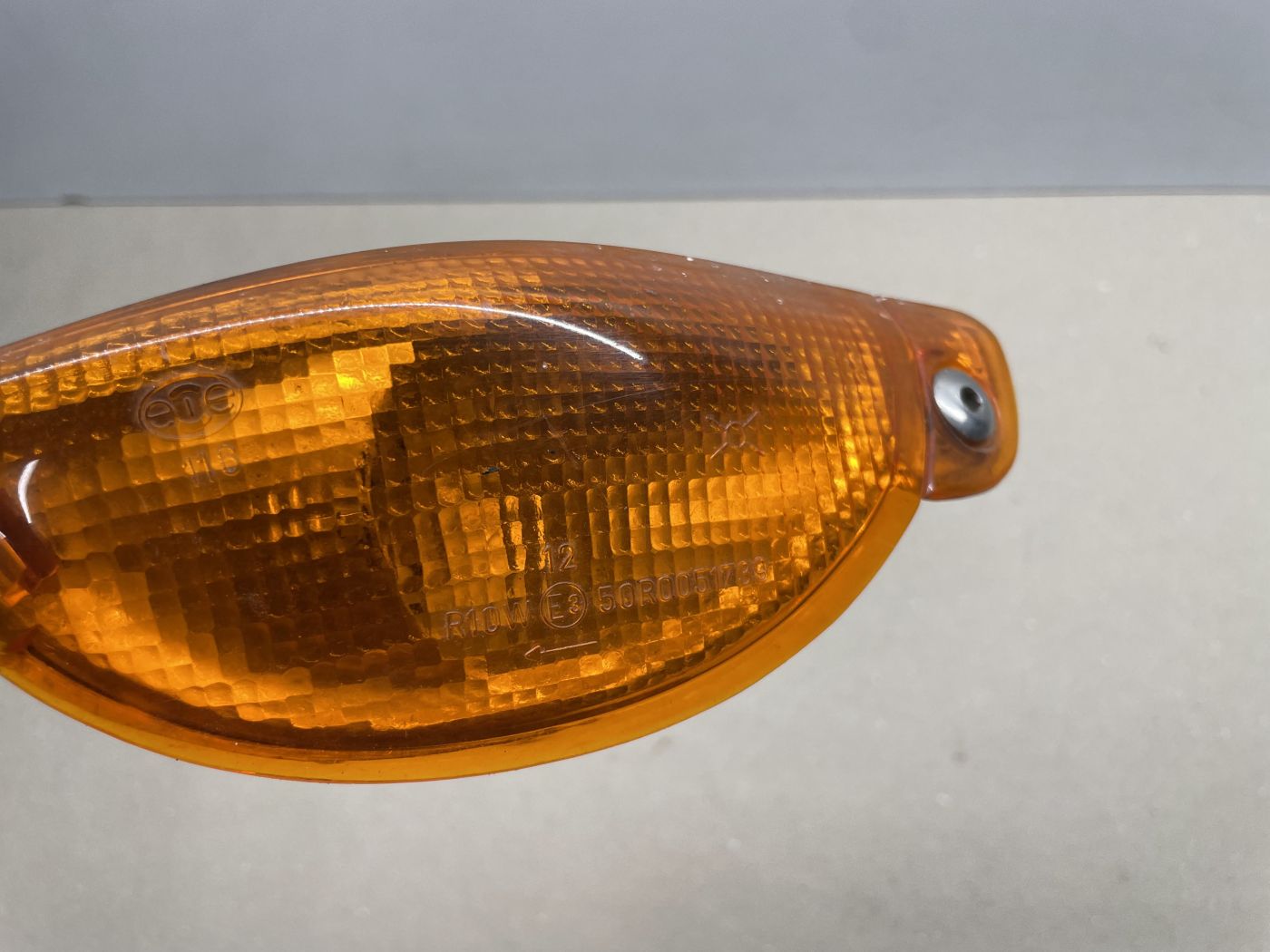Aprilia Gulliver 50 - ORIGINAL Blinker hinten links flasher (102-10)
