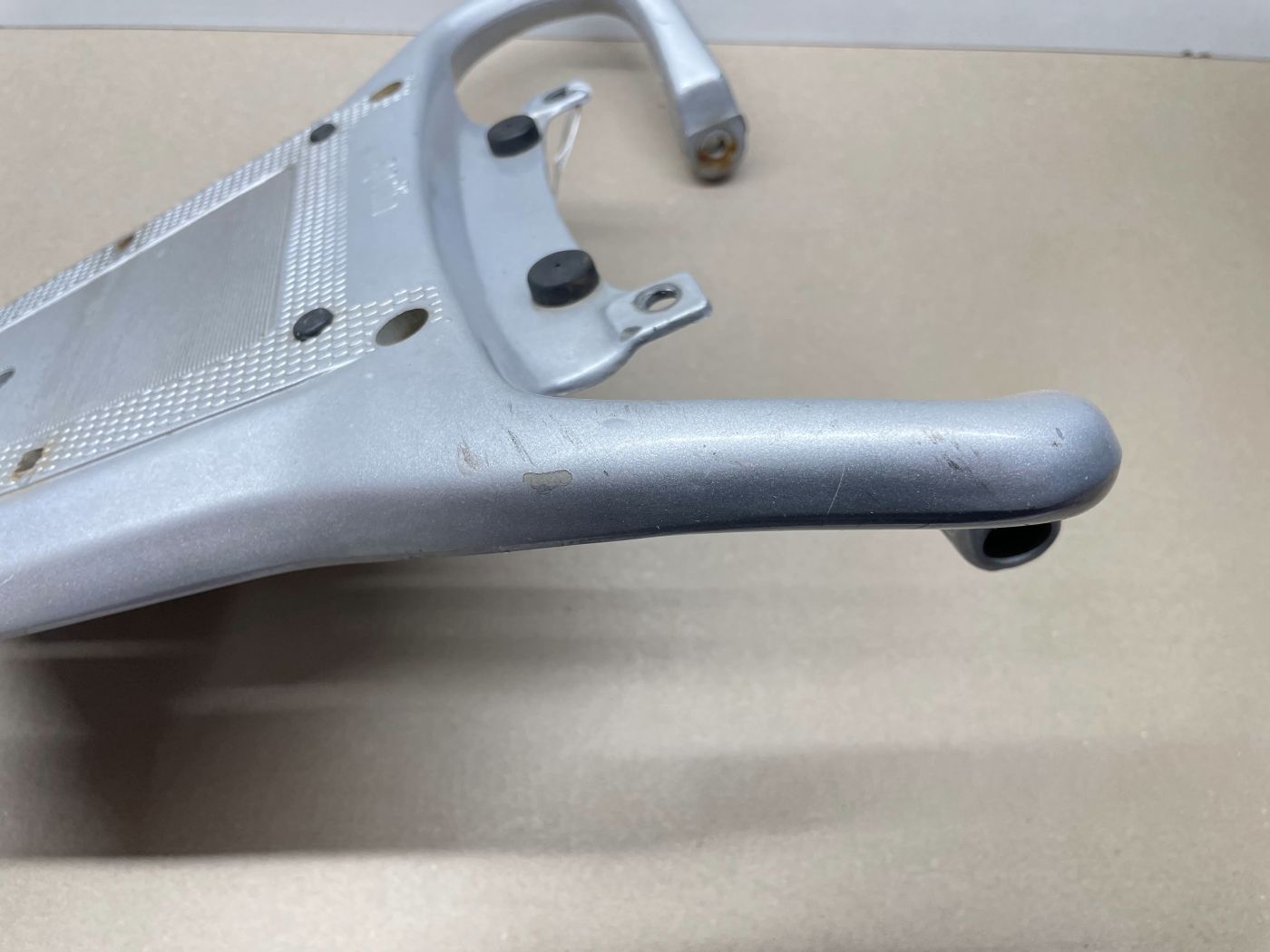 Aprilia Pegaso 650 ML - Gepäckträger Gepäckbrücke Kofferträger Topcase (118-V)