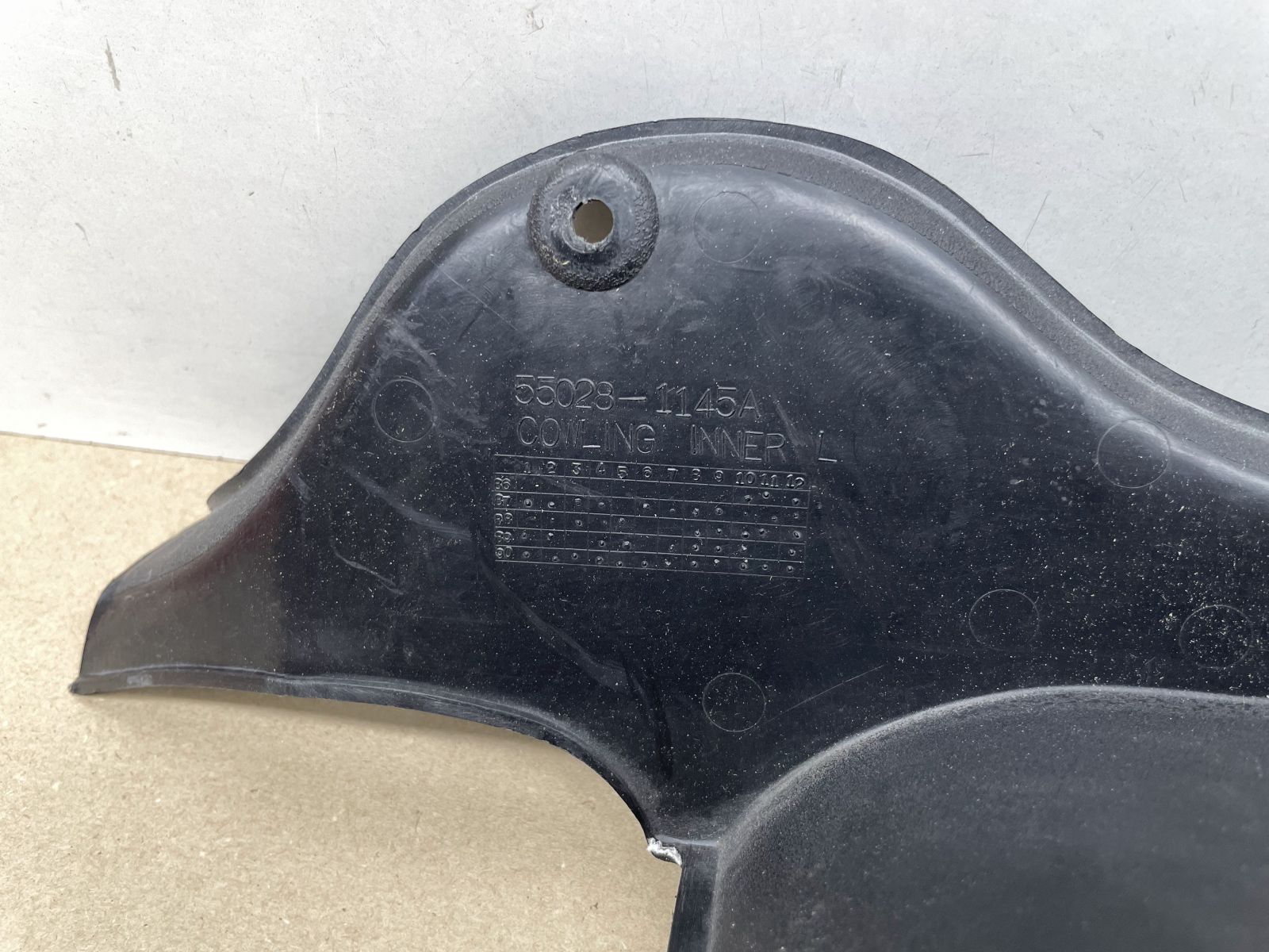 Kawasaki GPZ 500 S EX500A - Innenverkleidung Kanzelverkleidung Innen links (118-25)