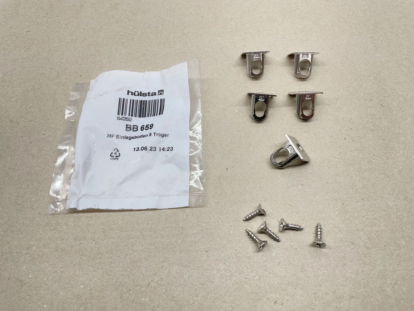 5x Häfele Trägerteil Tab V 23 -  263.65.530 + 5x Schrauben = 1x Hülsta Beutel NEU