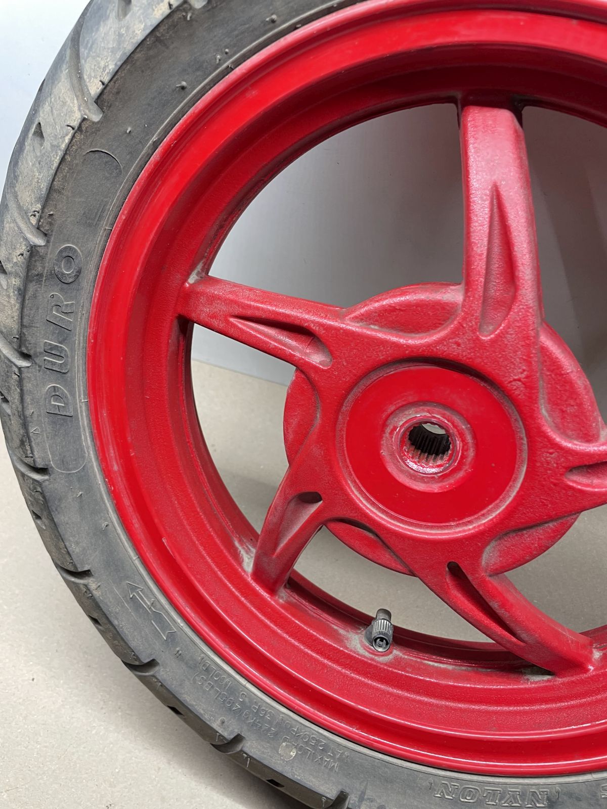 Benero Speedy 2T - Hinterrad Reifen Felge hinten rear wheel  (62-1)