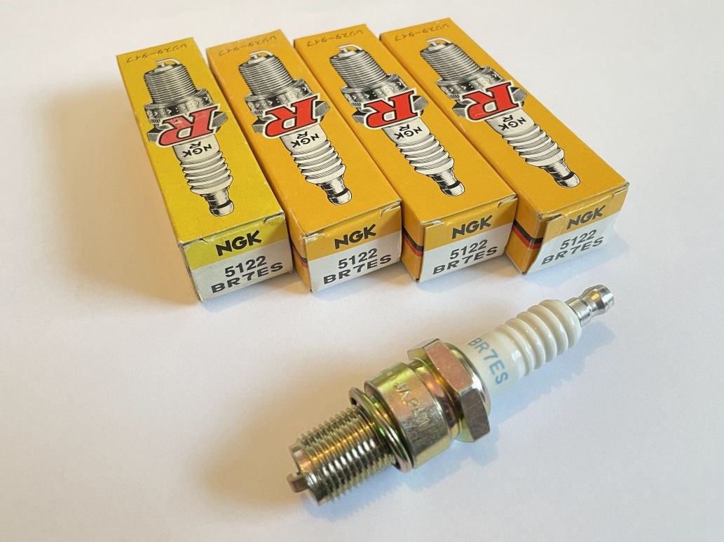 4x NGK BR7ES Zündkerze - Keeway F-Act Hurricane Easy Matrix RY6 RY 6 8 RY8