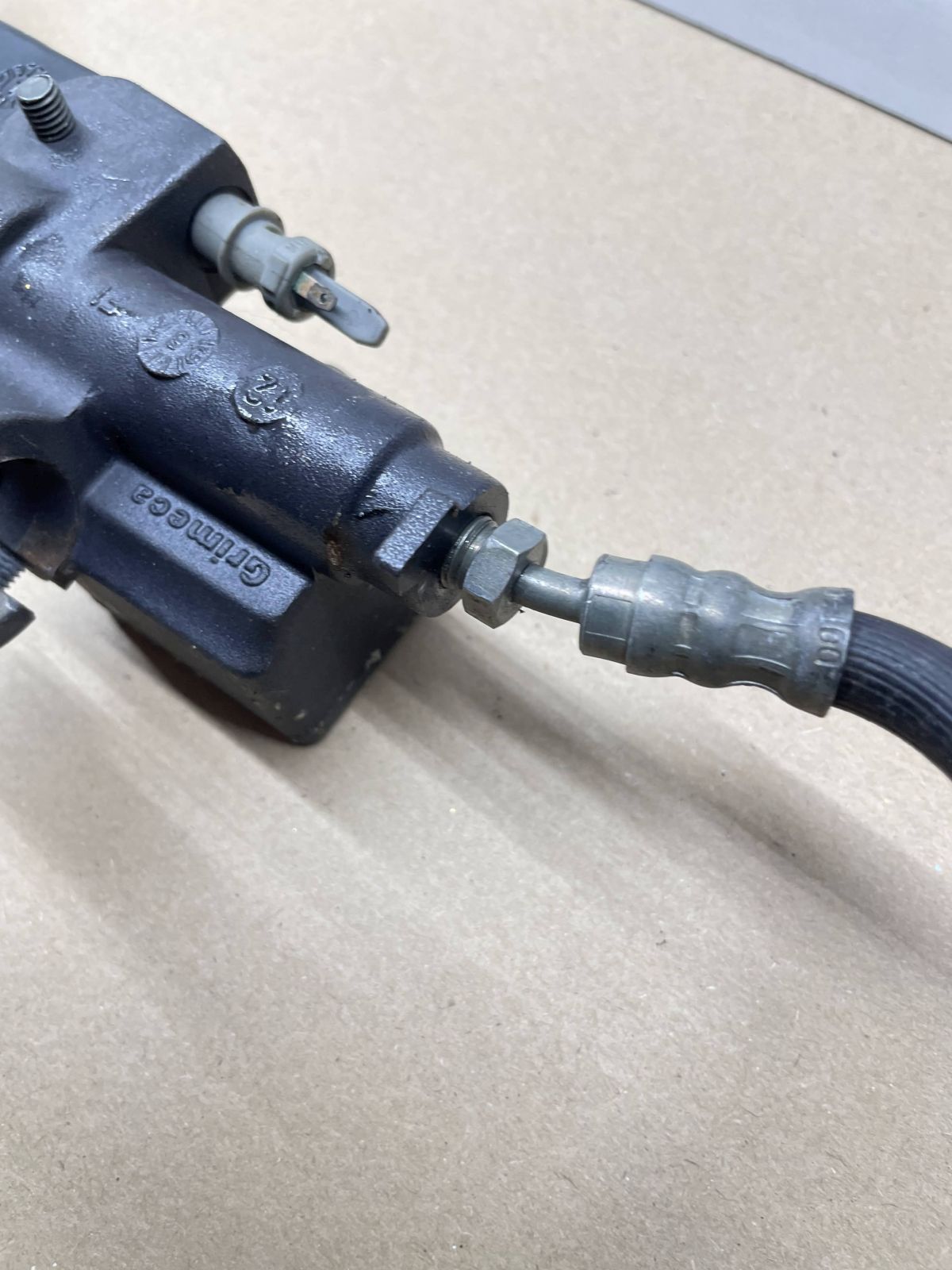 MBK Nitro 50 - Bremse vorne Brembo Bremszange Grimeca Bremspumpe (84-3)