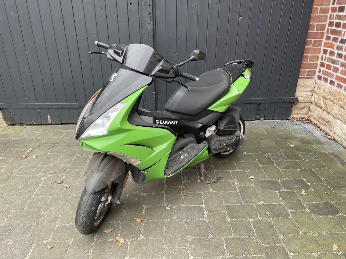 Peugeot JetForce C-Tech 50  Verlängerung Spritzschutz Verkleidung Abdeckung (92)