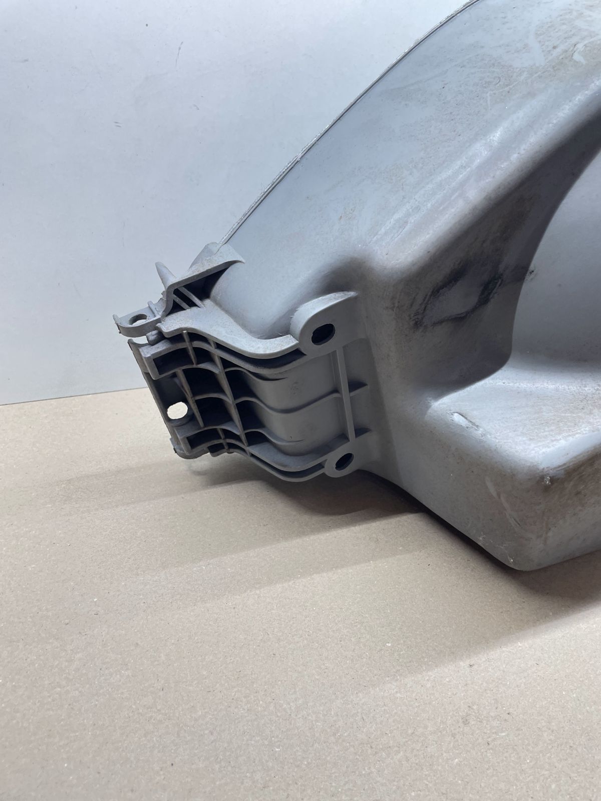 Yamaha Cygnus XC 125 - Helmfach Staufach Abdeckung Stauraum Verkleidung (74)