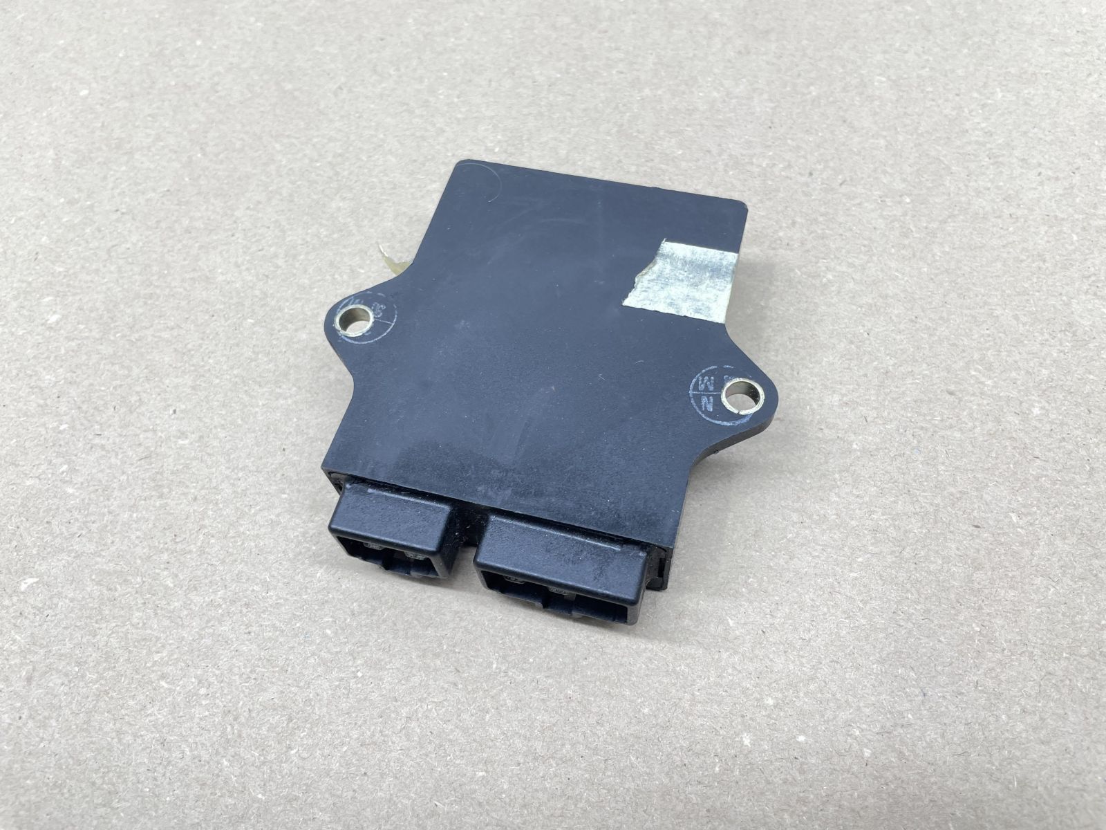 Suzuki GSX 600 F - Steuergerät CDI control unit (118-23)