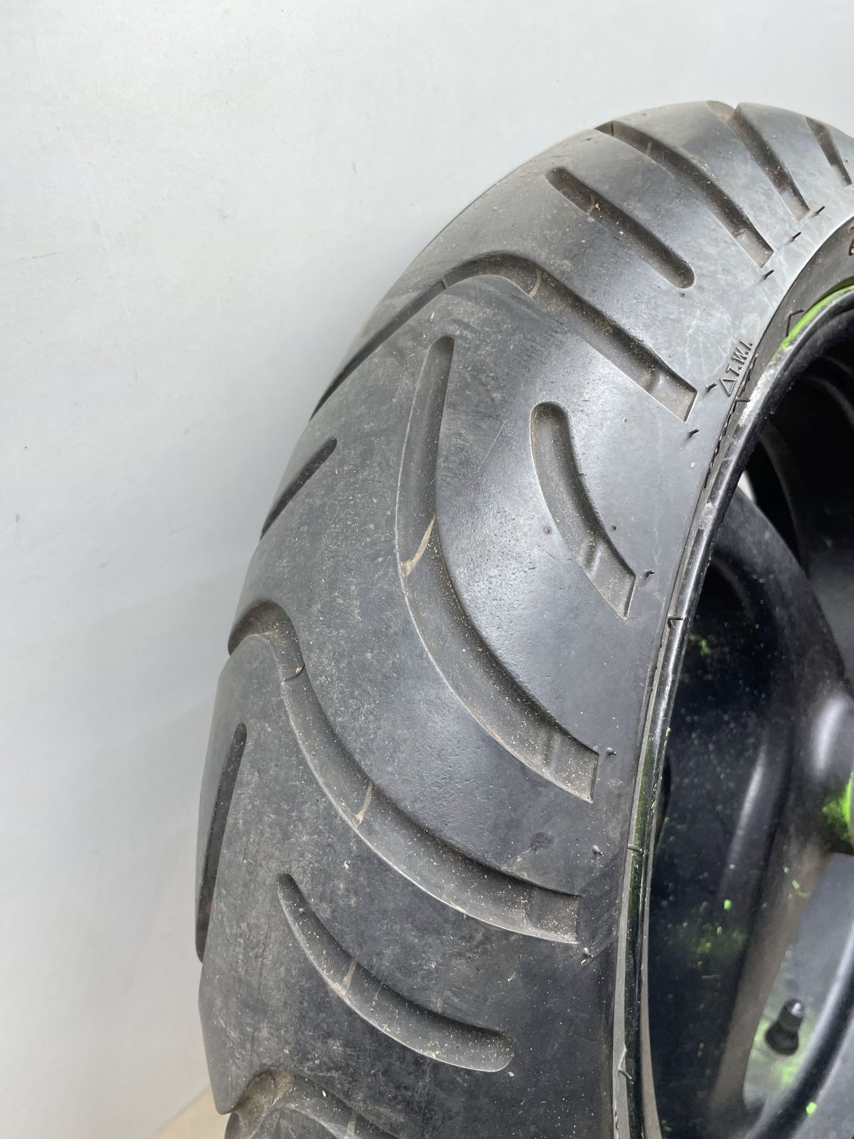 Piaggio NRG 50 - Vorderrad Reifen Felge vorne wheel (65-1)