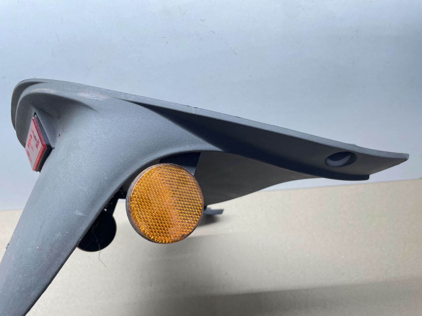 Malaguti F15 - Spritzschutz hinten Kennzeichenhalter Verkleidung fairing (109-12)