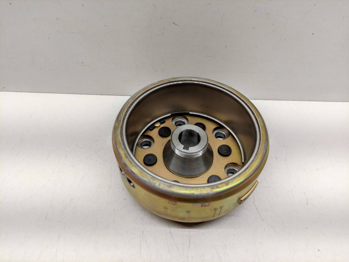 Daelim VC 125 VT VS - original Polrad Rotor NEU !  (38-3)