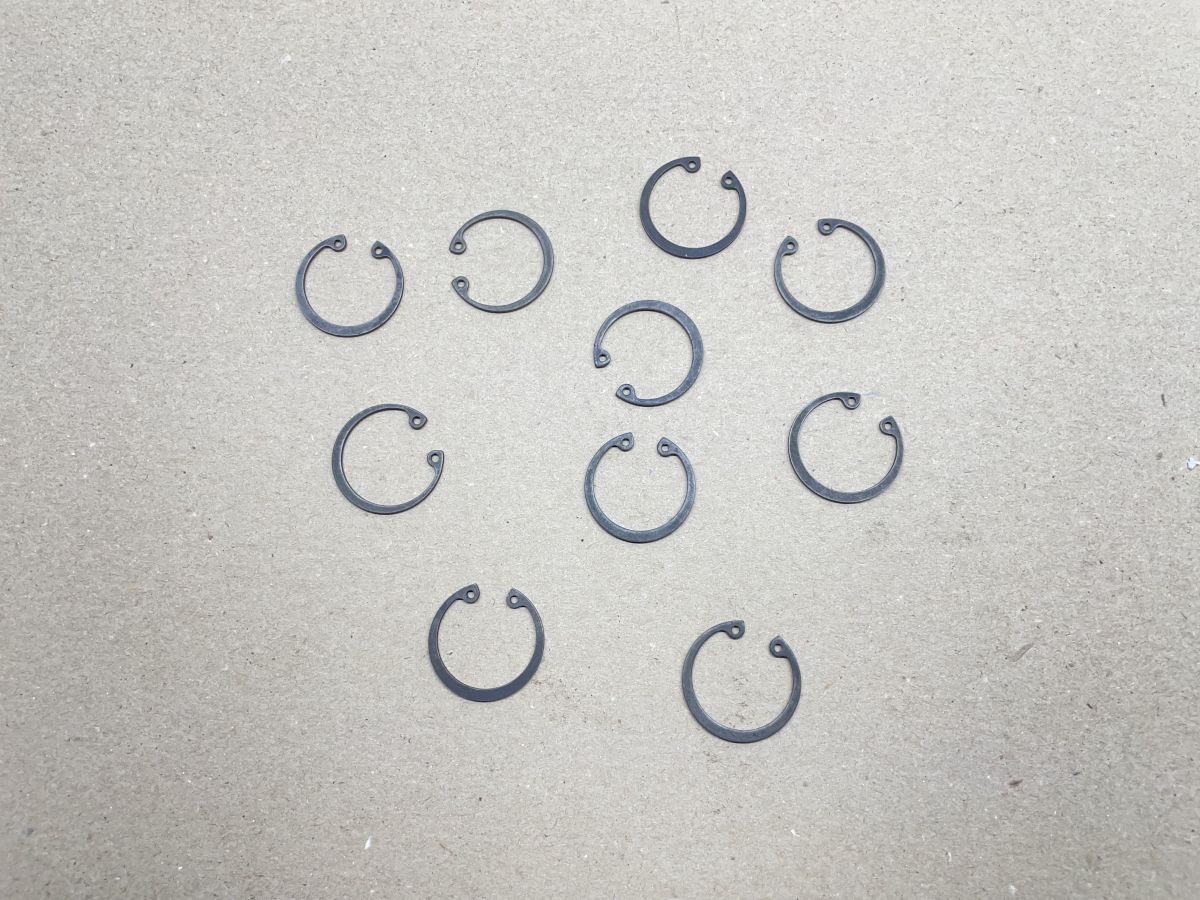 10x Sicherungsring 30mm NOS Seegering Sprengring Mofa KTM Peugeot Kreidler (39-47)