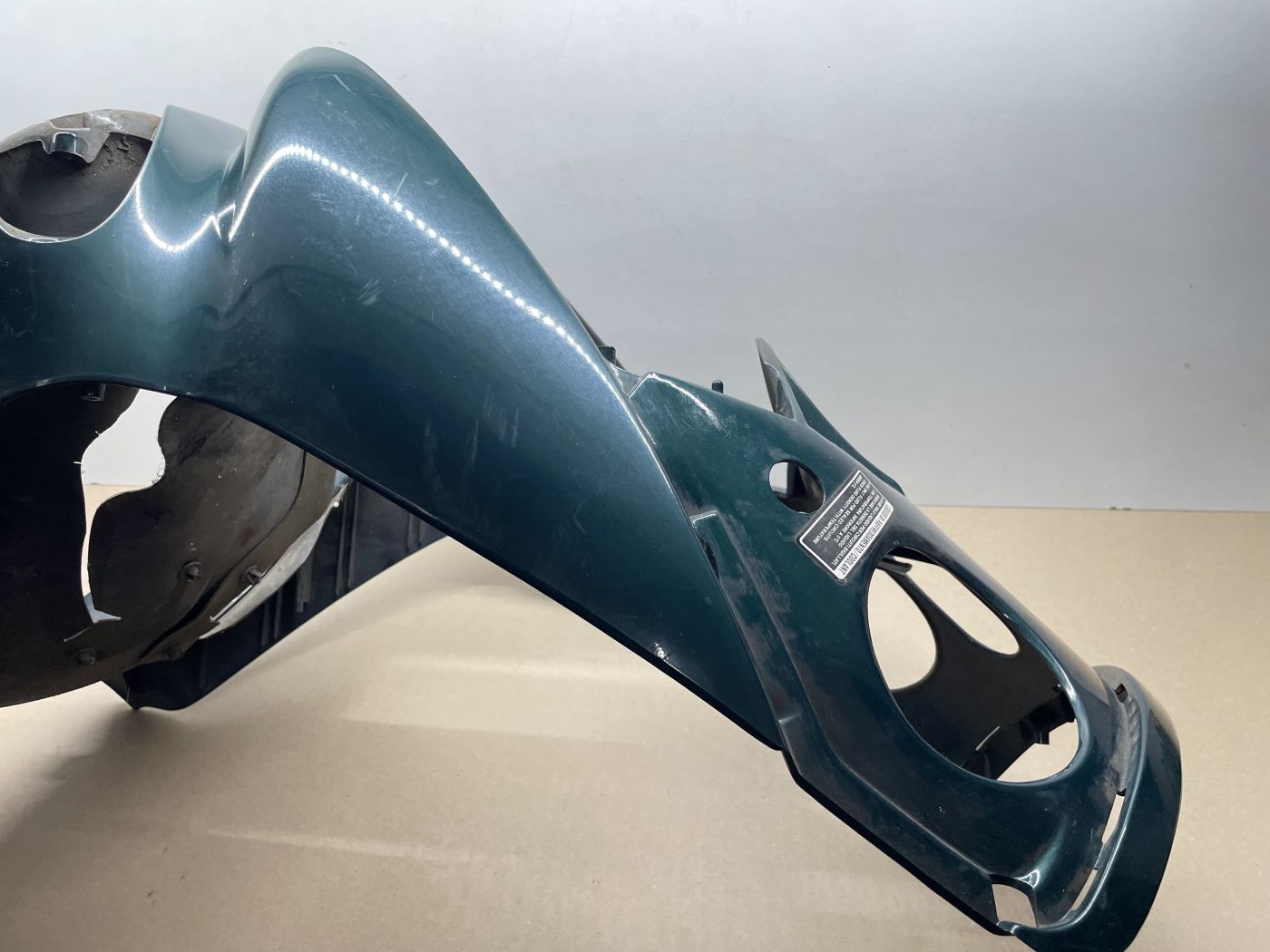Aprilia Leonardo 125 - Front Verkleidung vorne Abdeckung fairing (109-1)