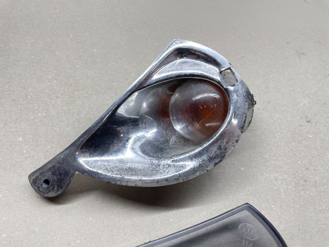 Aprilia Gulliver 50 - ORIGINAL Blinker vorne links flasher (102-10)