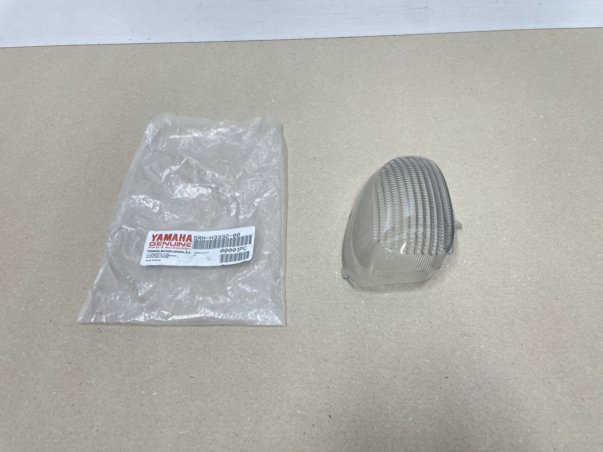 Yamaha Neos 50 100 - ORIGINAL Blinkerglas hinten links NEU turn signal lens