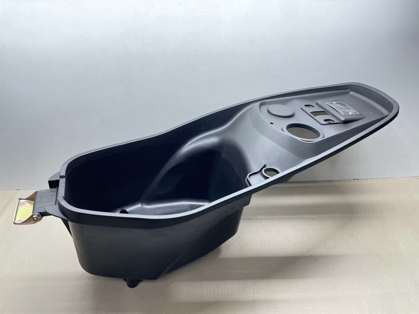 Lifan S-Ray 50  ORIGINAL Helmfach Staufach Verkleidung  (102-12)