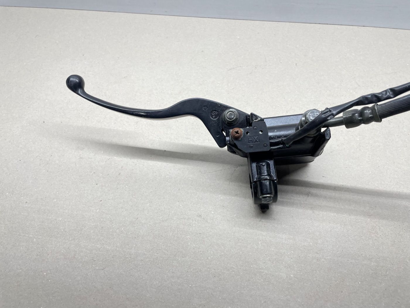 Ering / Baotian BT49QT-7 Bremse vorne Bremshebel Bremspumpe Bremszange  (102-14)