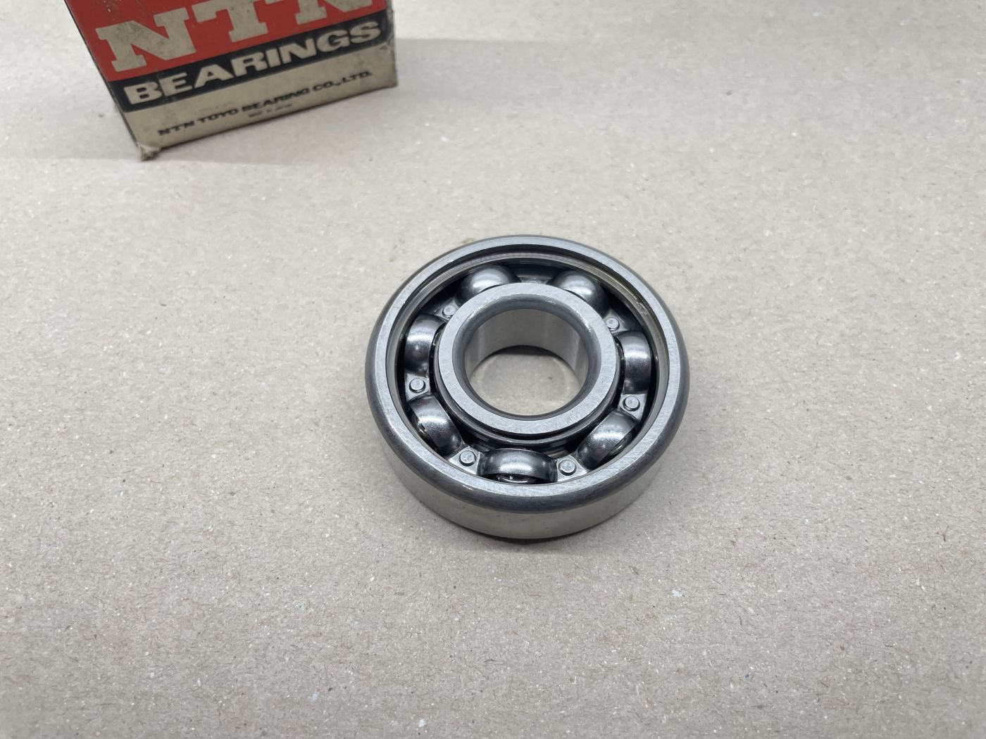NTN Rillenkugellager 6304Z Innen Ø 20mm Außen Ø 52mm Breite 15mm  (39-49R)