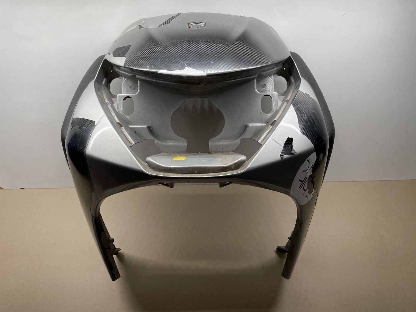 Piaggio Beverly 125 - Frontverkleidung Scheinwerferverkleidung Abdeckung (110)