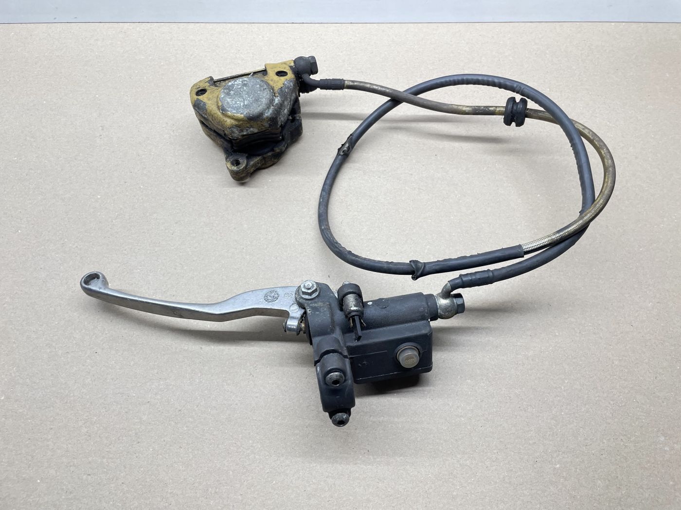 Aprilia Leonardo 125 - Bremse vorne Bremspumpe Bremszange brake (109-1)