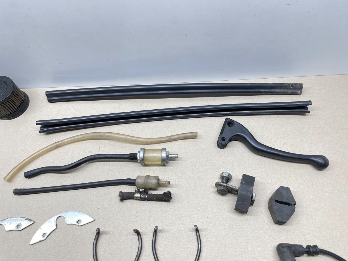 Saxonette Spartamet - Bremsgriff Zündkerzenstecker Luftfilter Bremse etc (83-7)