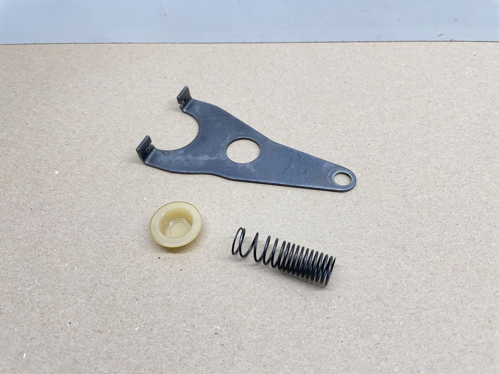 Vespa PK80 S Automatica - Halteblech Kupplung VA51M Motor  (44)