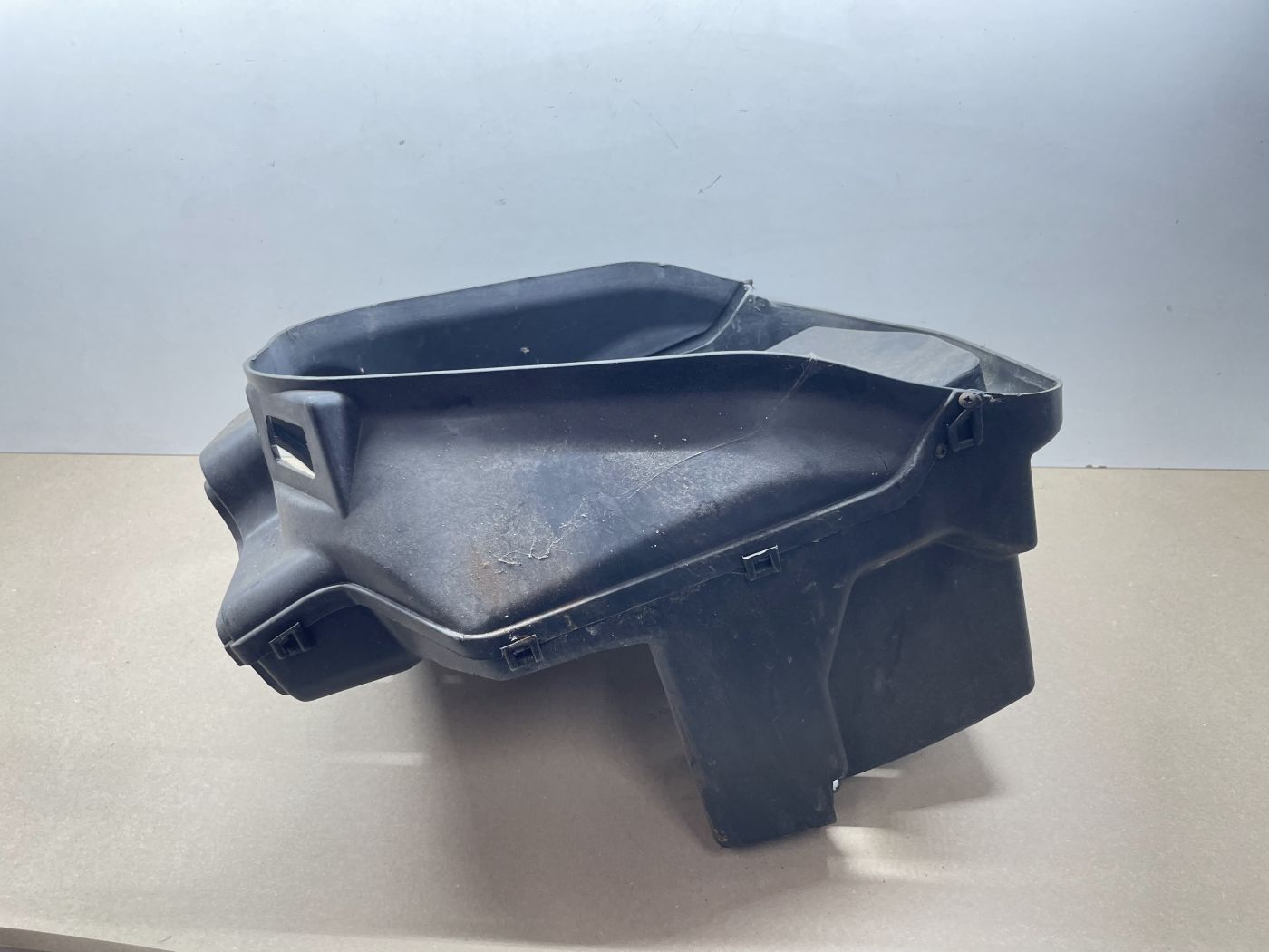 Jonway YY125T Rallox Ranger - Helmfach Staufach Verkleidung fairing (116)
